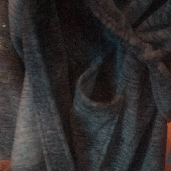 VS PINK Robe - Picture 4 of 4